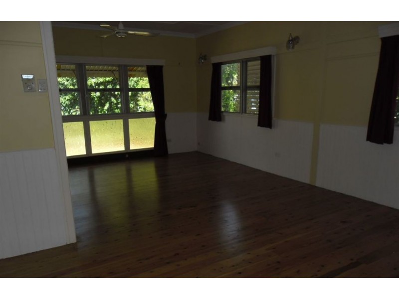 94 Albert St, Margate QLD 4019