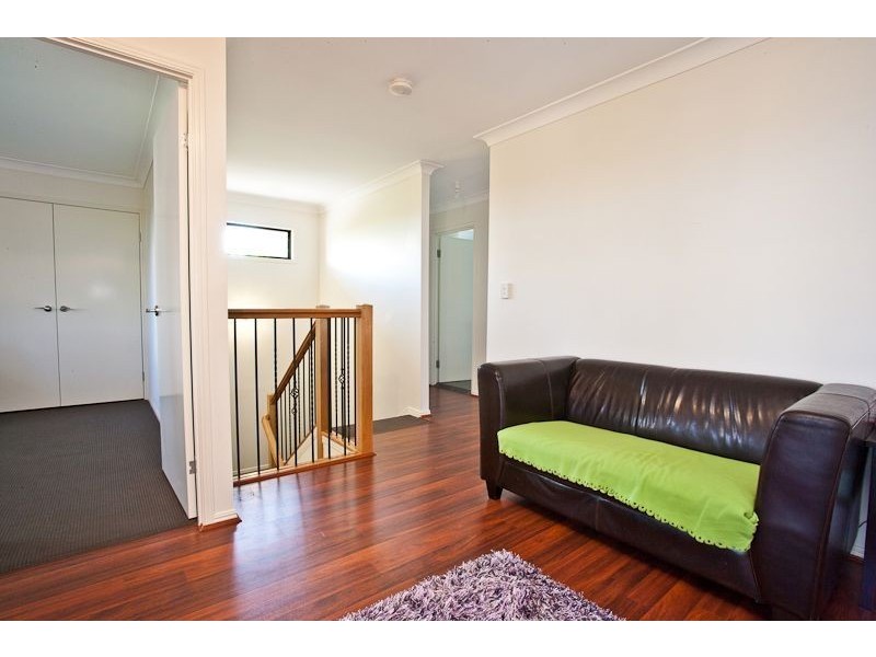 1 Brighton Street, Woody Point QLD 4019