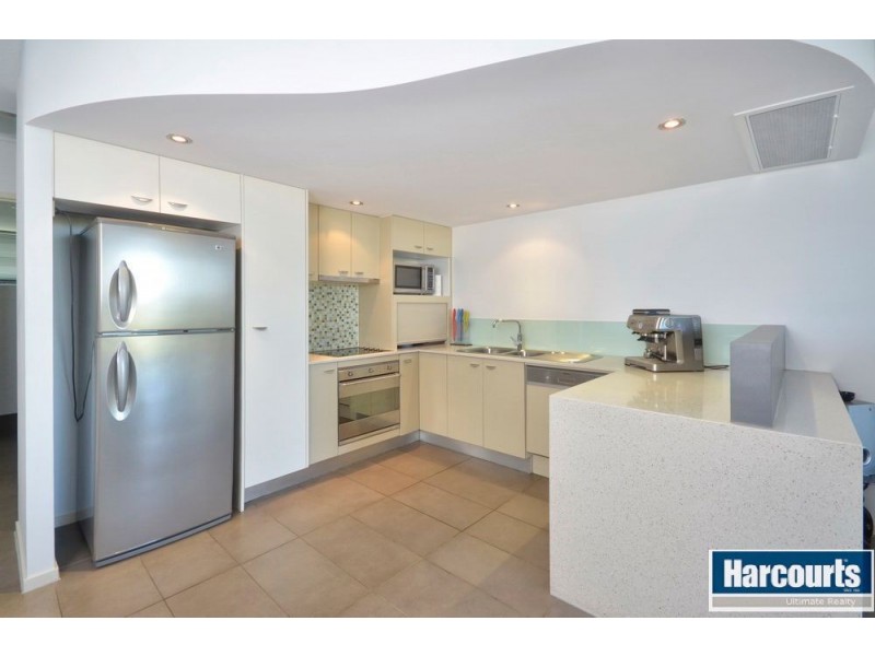 2/2 Louis Street, Redcliffe QLD 4020