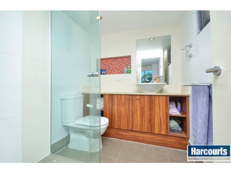 2/2 Louis Street, Redcliffe QLD 4020