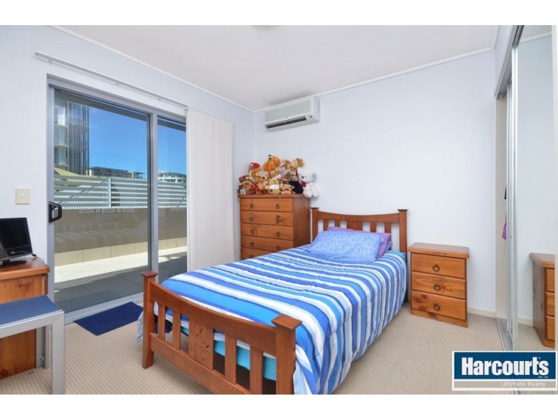 2/2 Louis Street, Redcliffe QLD 4020