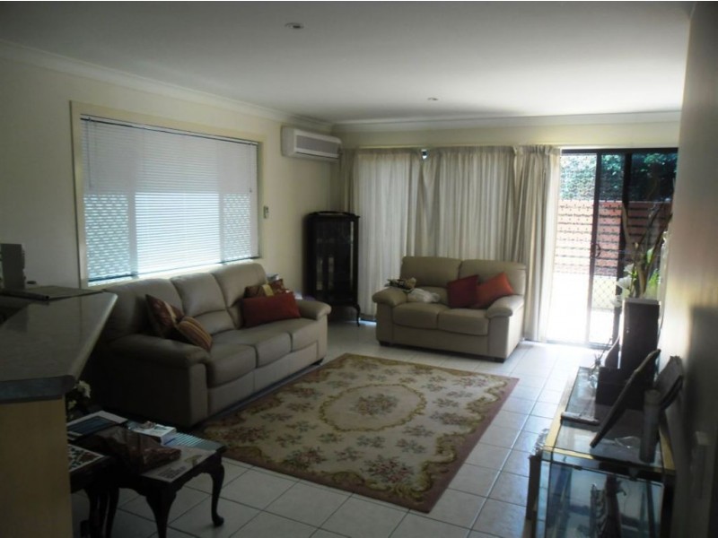 3/8 Langdon Avenue, Margate QLD 4019