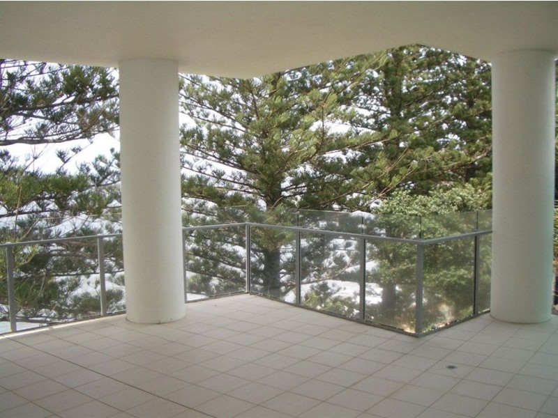 8/16 Prince Edward Parade, Redcliffe QLD 4020