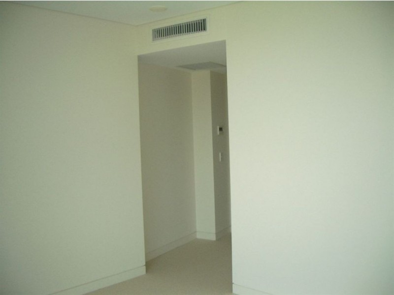 8/16 Prince Edward Parade, Redcliffe QLD 4020