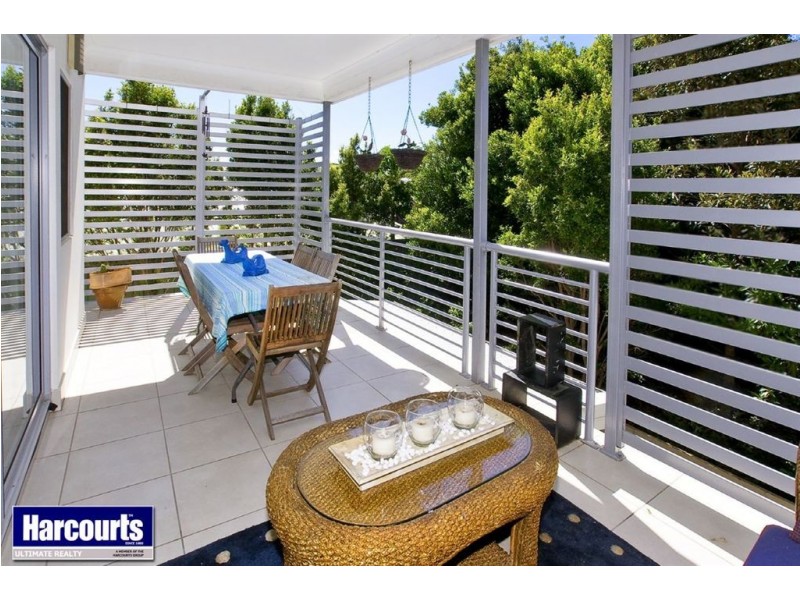 9/415 Scarborough Road, Scarborough QLD 4020