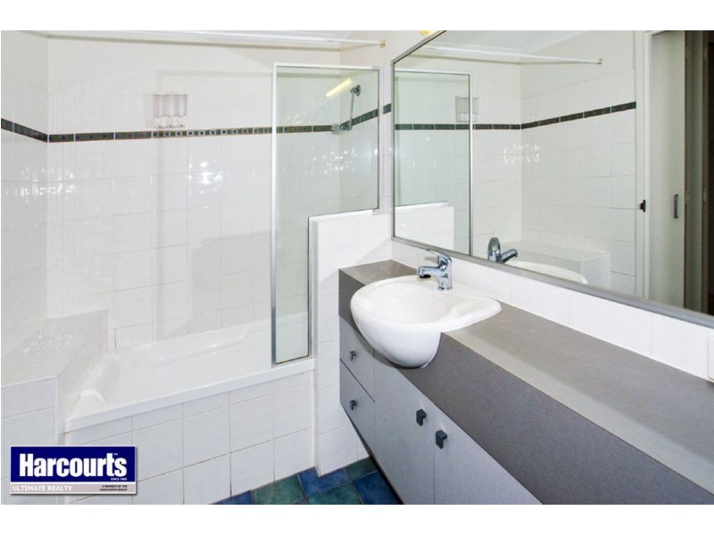 9/82 Mein Street, Scarborough QLD 4020