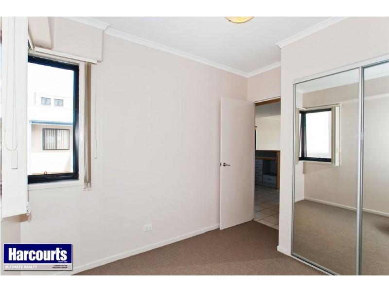 9/82 Mein Street, Scarborough QLD 4020