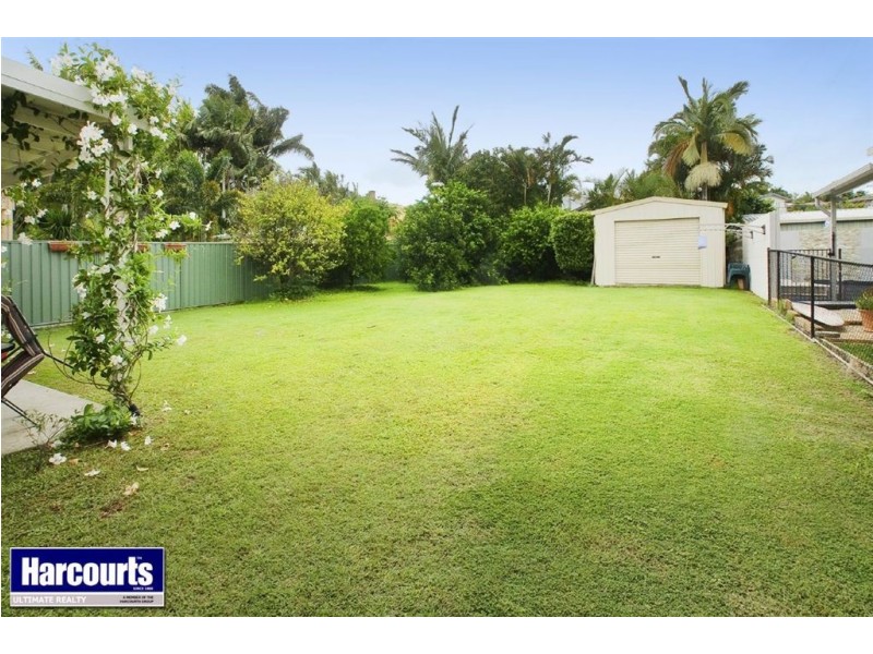 56 Oyster Point Esplanade, Scarborough QLD 4020