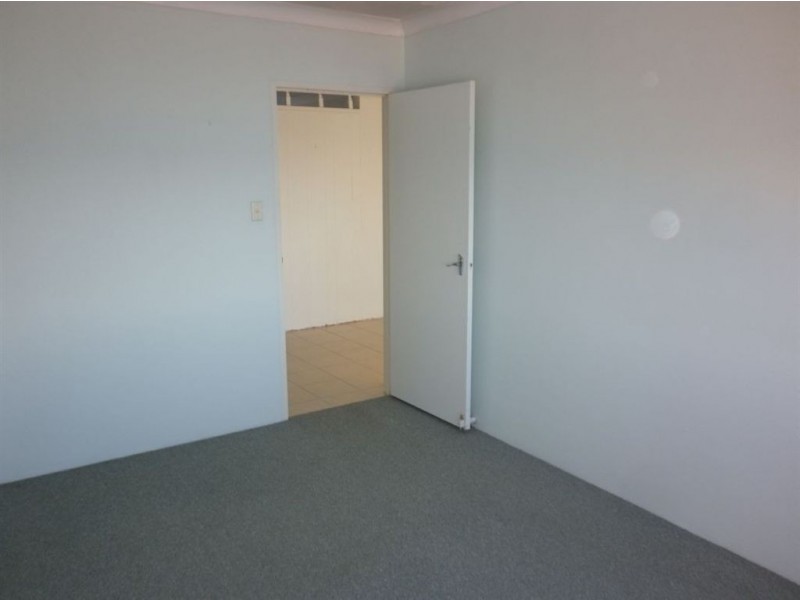 5/130 Prince Edward Parade, Scarborough QLD 4020