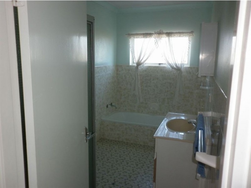 5/130 Prince Edward Parade, Scarborough QLD 4020