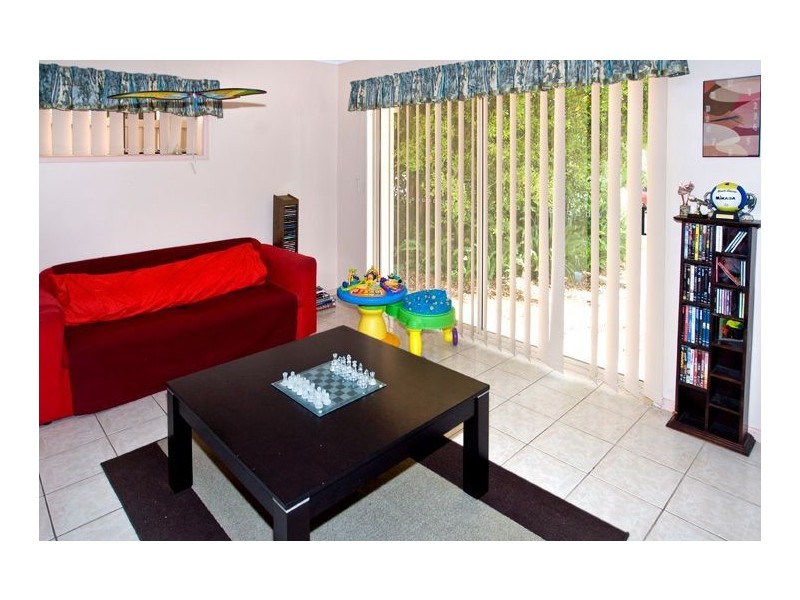 15 Cinnamon Court, Redcliffe QLD 4020