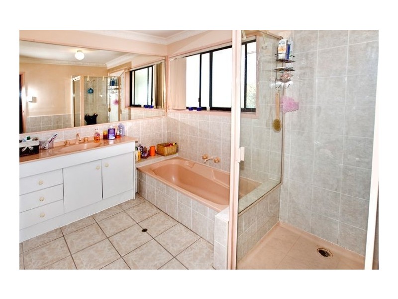 15 Cinnamon Court, Redcliffe QLD 4020