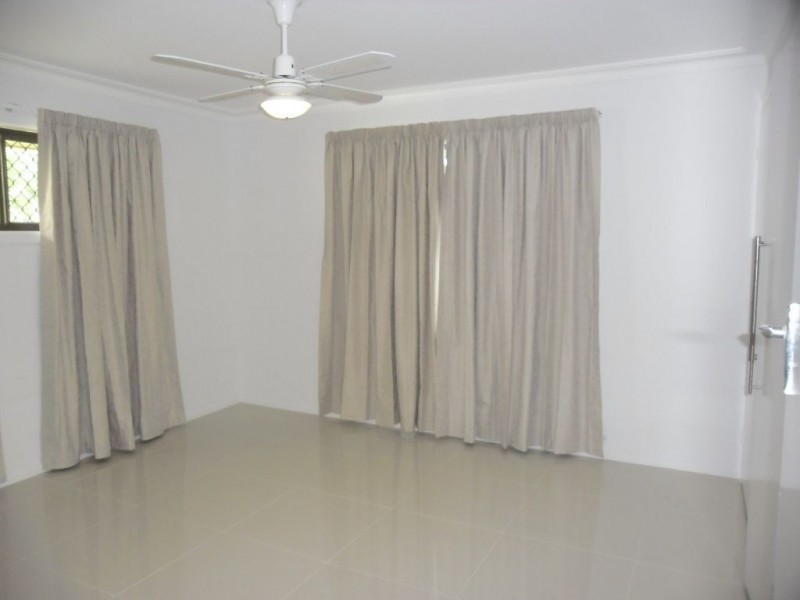 15 Pinewood Street, Redcliffe QLD 4020