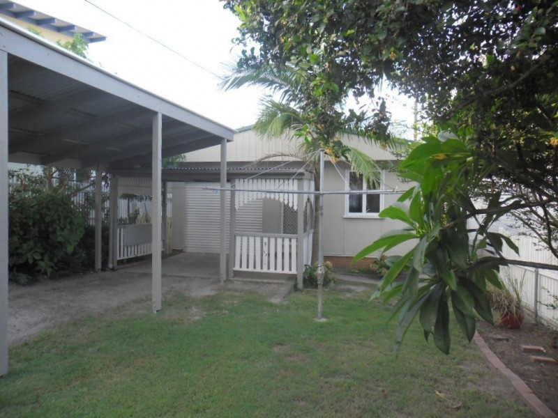 32 Cox Street, Margate QLD 4019