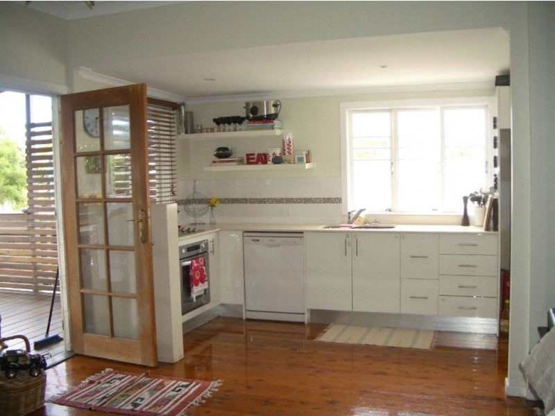 38 Higlett Street, Scarborough QLD 4020