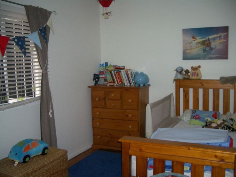 38 Higlett Street, Scarborough QLD 4020