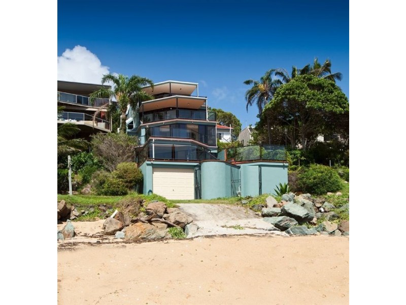 42 Whytecliffe Parade, Woody Point QLD 4019