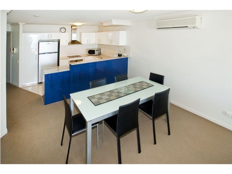 401/87-89 Landsborough Avenue, Scarborough QLD 4020