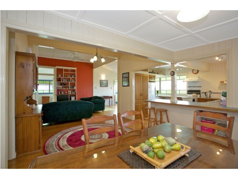 1 Louis Street, Redcliffe QLD 4020