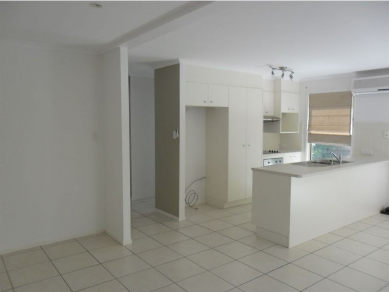 4/7 Oronsay Ave, Caloundra QLD 4551