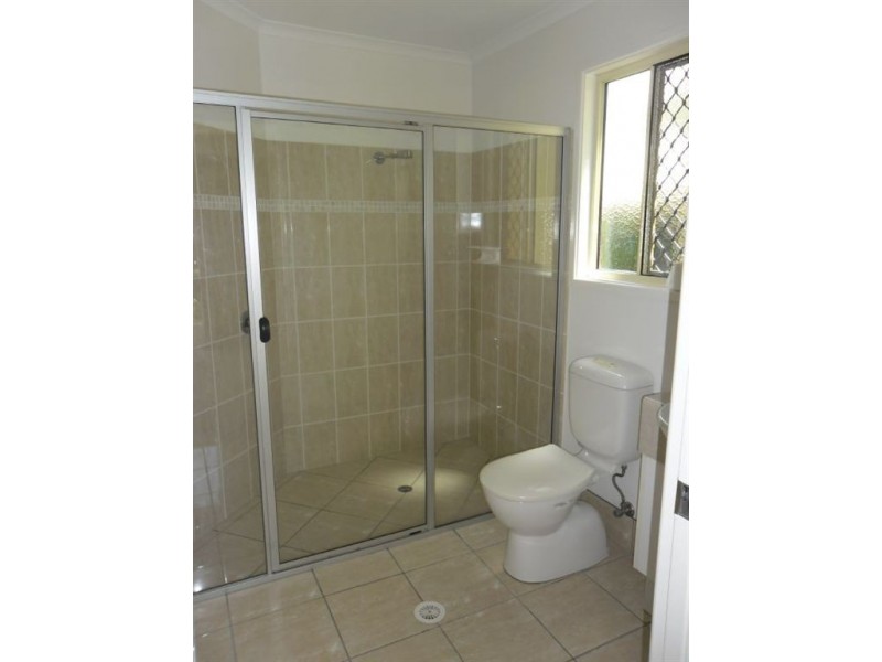 4/7 Oronsay Ave, Caloundra QLD 4551