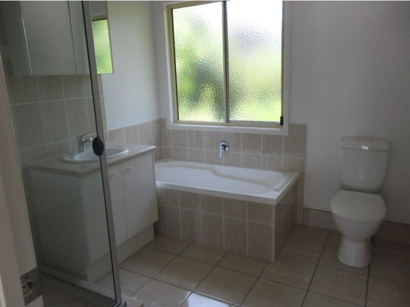 4/7 Oronsay Ave, Caloundra QLD 4551