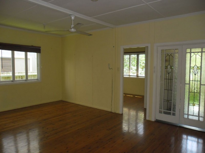 31 Ella Street, Redcliffe QLD 4020