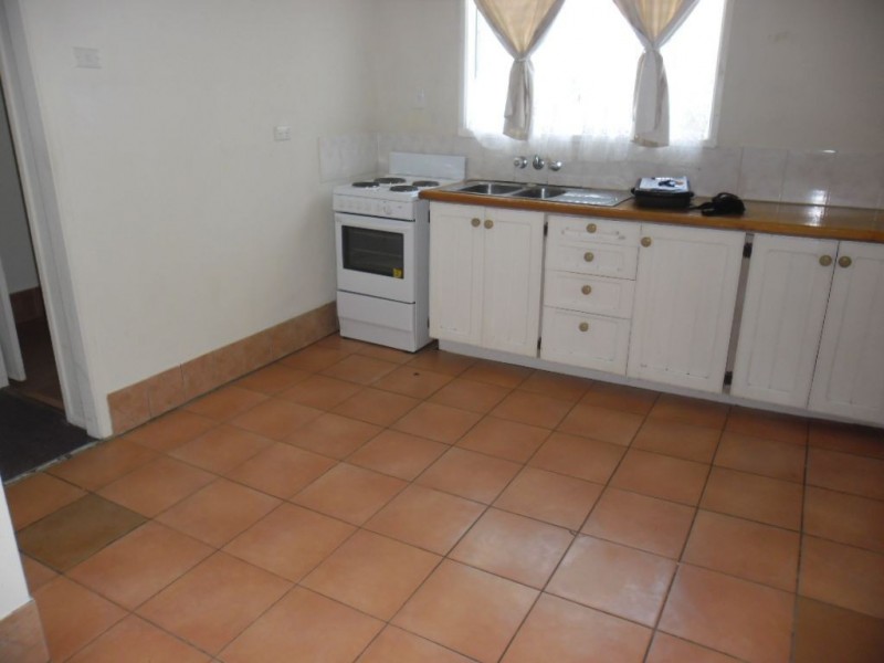 2/8 Louis street, Redcliffe QLD 4020