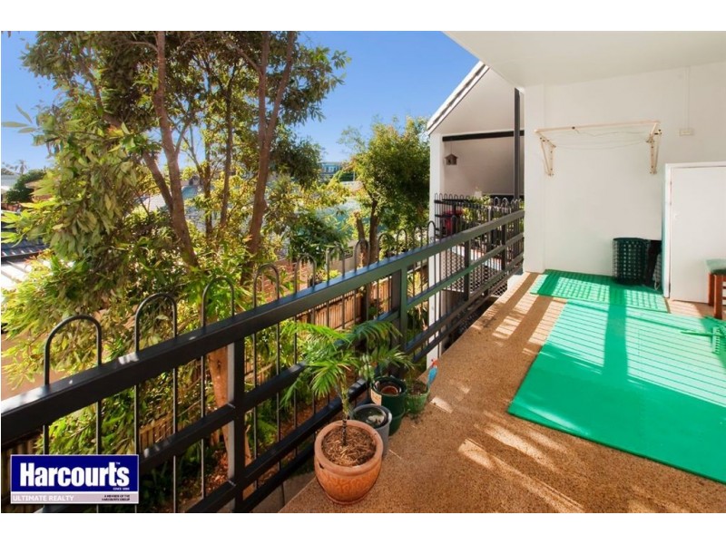 6/6 Peterson Street, Scarborough QLD 4020