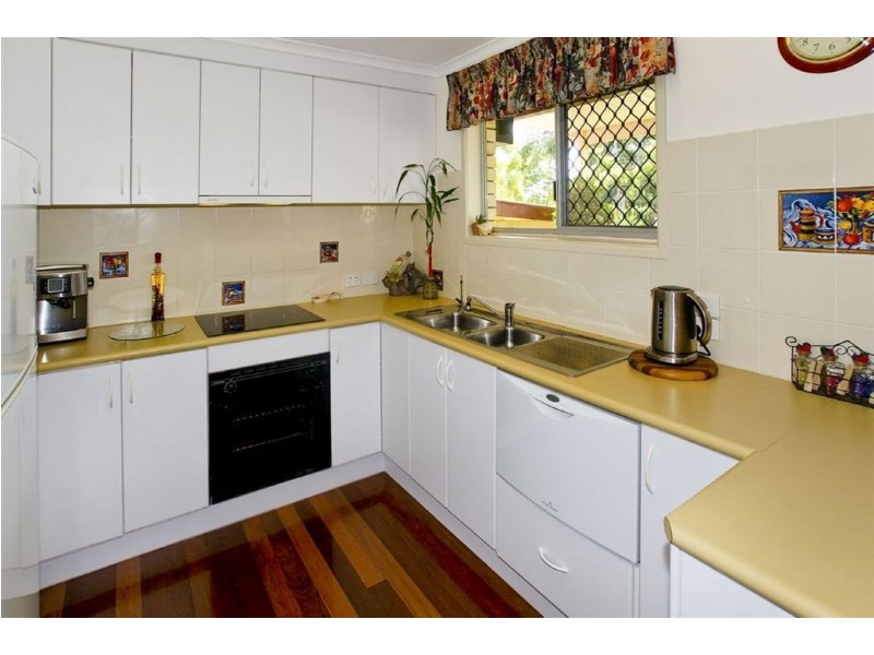 36 Centaur Street, Redcliffe QLD 4020