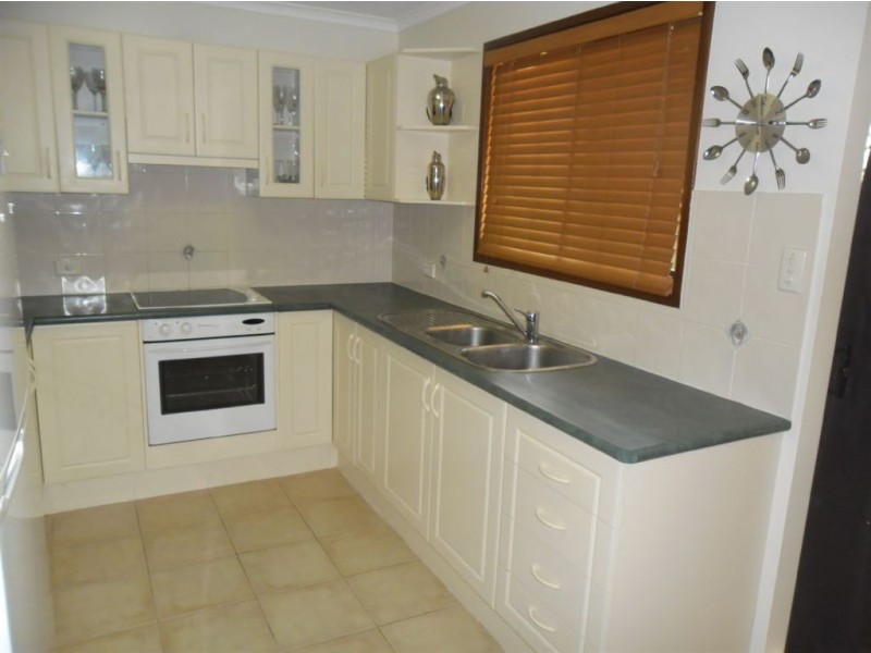 4 Parsons Street, Rothwell QLD 4022