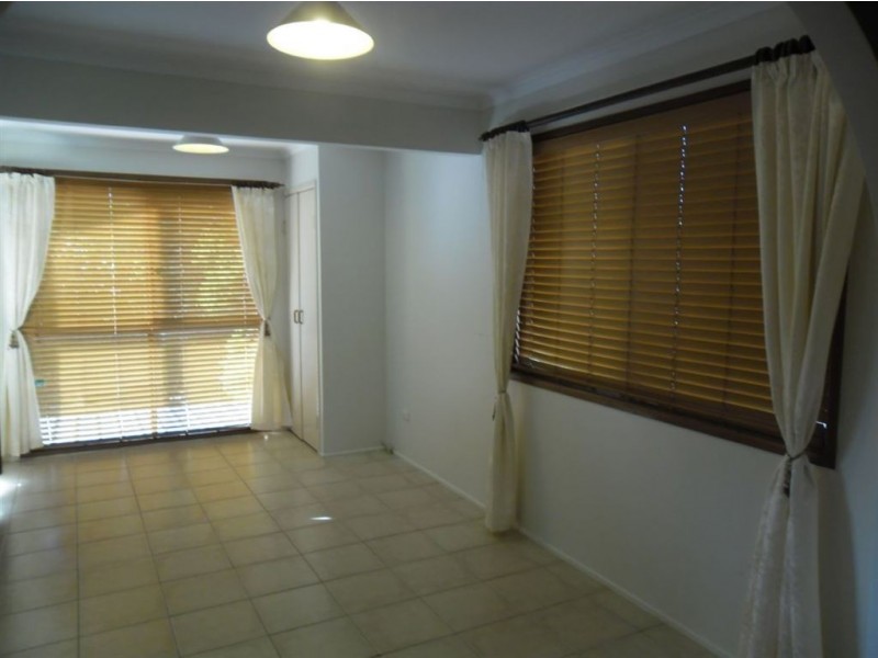 4 Parsons Street, Rothwell QLD 4022