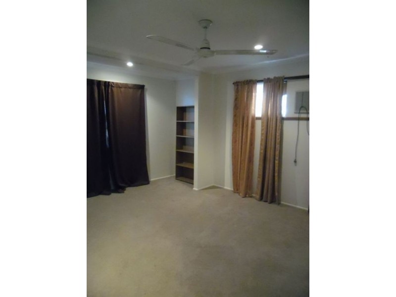 4 Parsons Street, Rothwell QLD 4022