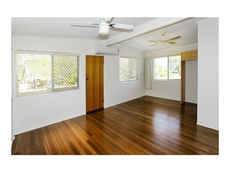 24 Gertrude Street, Redcliffe QLD 4020