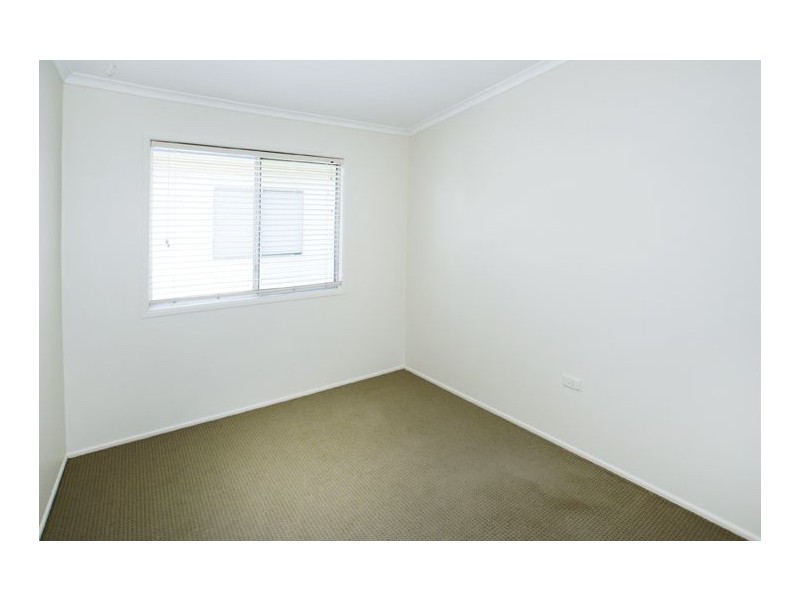 24 Gertrude Street, Redcliffe QLD 4020