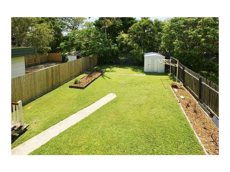 24 Gertrude Street, Redcliffe QLD 4020