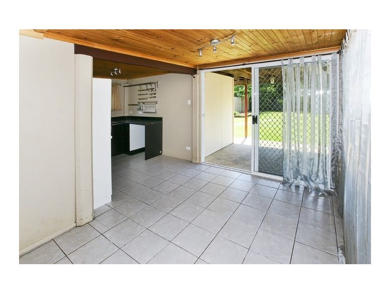 24 Gertrude Street, Redcliffe QLD 4020