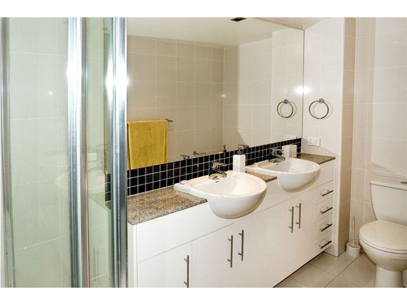 401/87-89 Landsborough Avenue, Scarborough QLD 4020