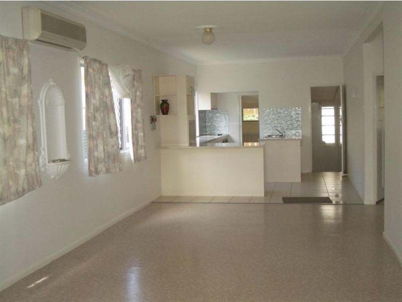 33 Greenup Street, Redcliffe QLD 4020