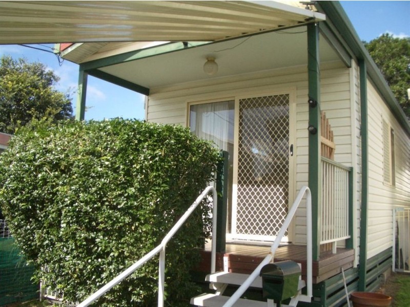 33 Greenup Street, Redcliffe QLD 4020