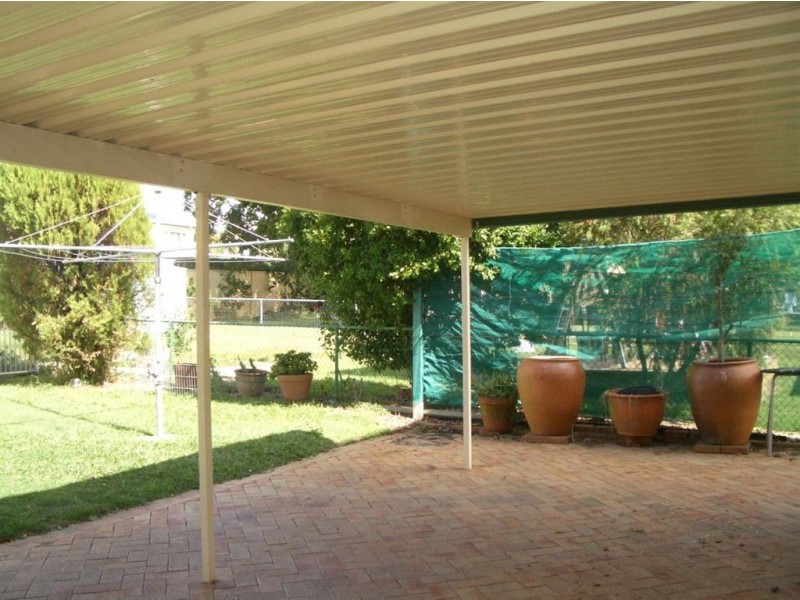 33 Greenup Street, Redcliffe QLD 4020