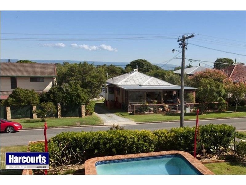 48 Seaville Avenue, Scarborough QLD 4020