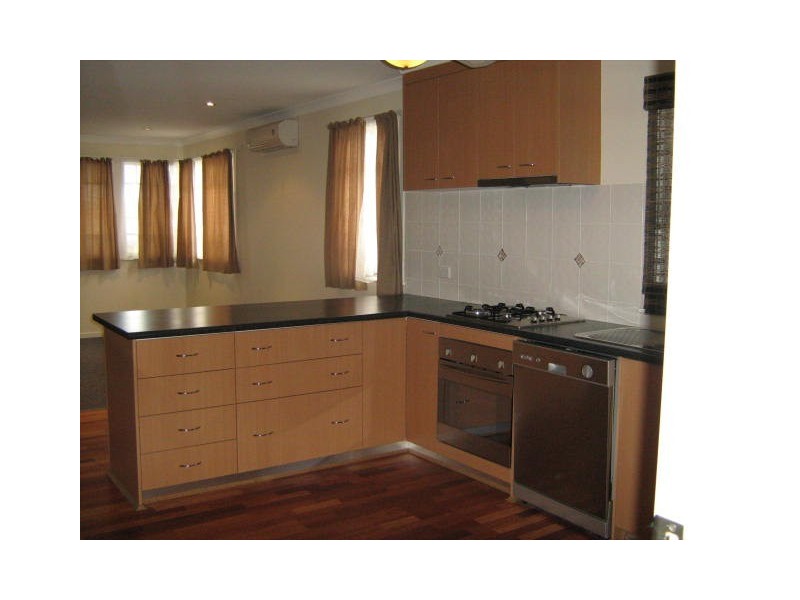 353 Oxley Avenue, Margate QLD 4019