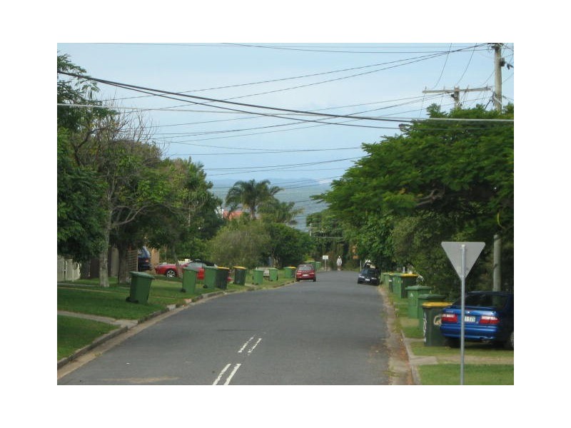 353 Oxley Avenue, Margate QLD 4019