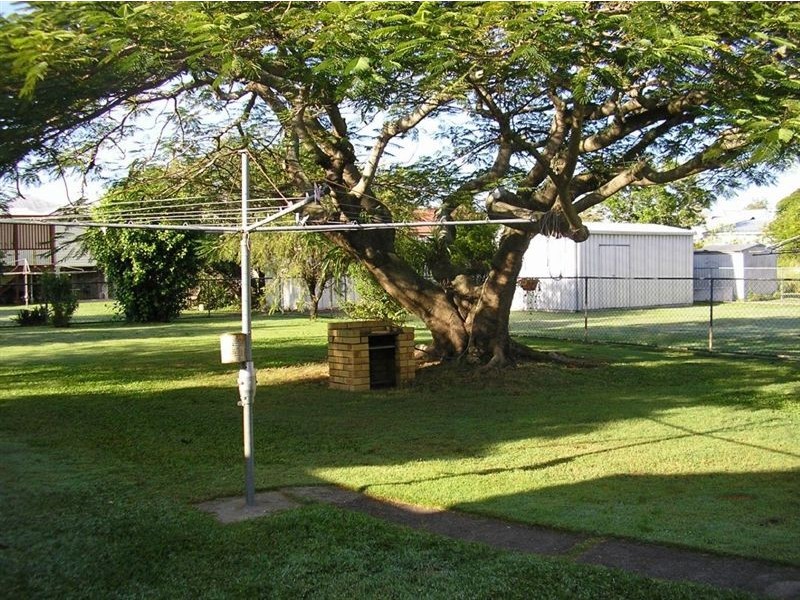 72 Scott st, Deagon QLD 4017