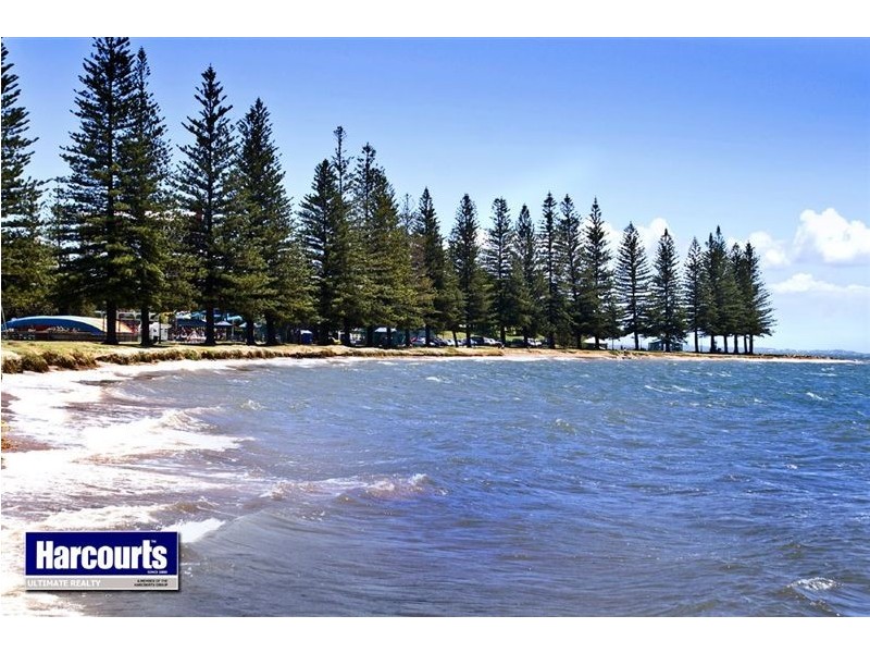 2/82 Mein Street, Scarborough QLD 4020