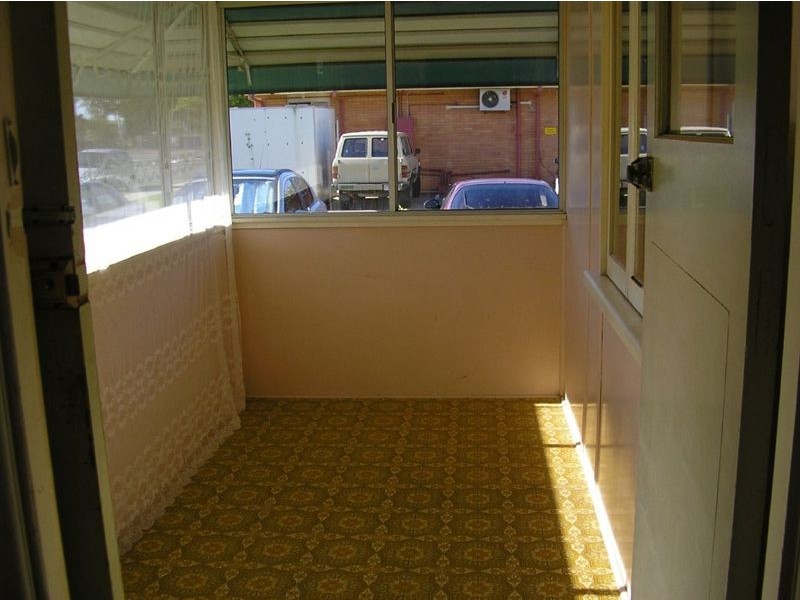 40 Tilley St, Redcliffe QLD 4020