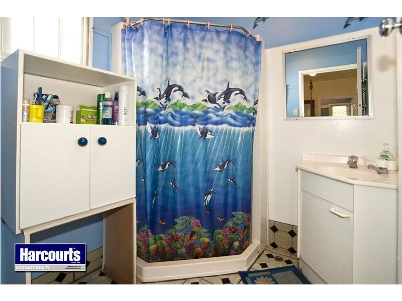 45 Garnet Street, Scarborough QLD 4020