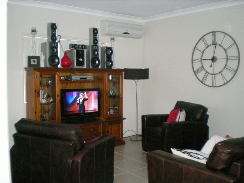 7 Canaipa, Rothwell QLD 4022