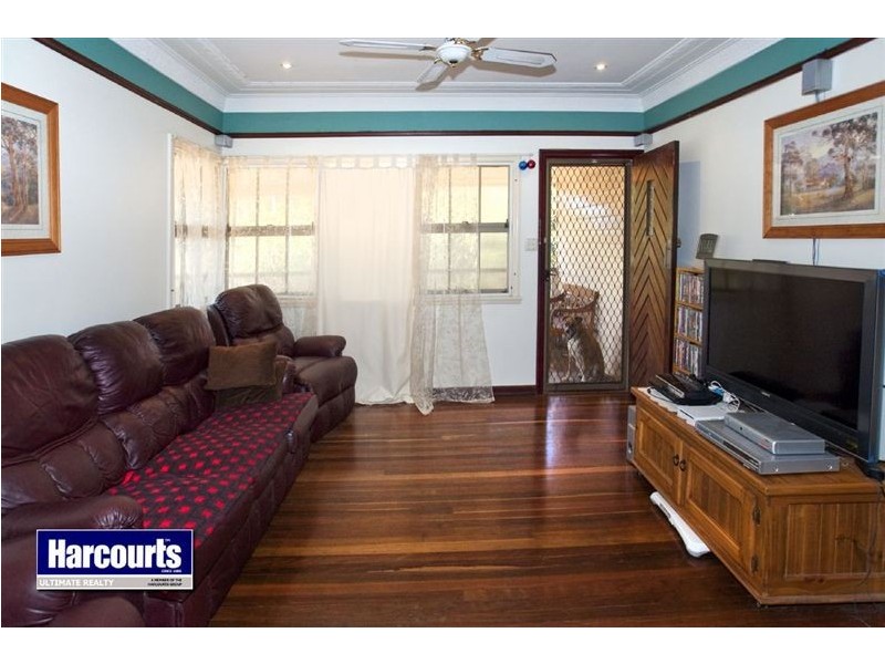 22 Clifford Street, Woody Point QLD 4019